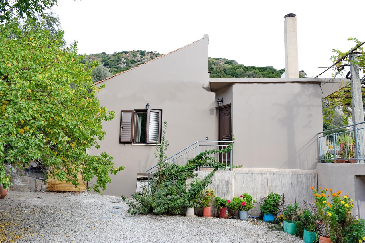 Villa Portreto Kambanos Экстерьер фото